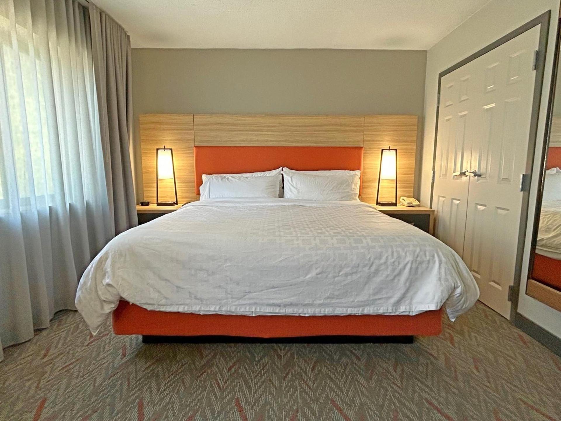 Candlewood Suites Indianapolis Downtown Medical District by IHG photo 95