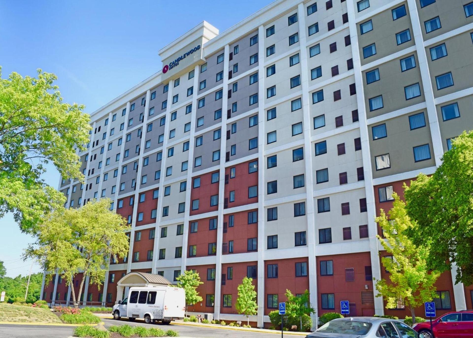 Candlewood Suites Indianapolis Downtown Medical District by IHG photo 1