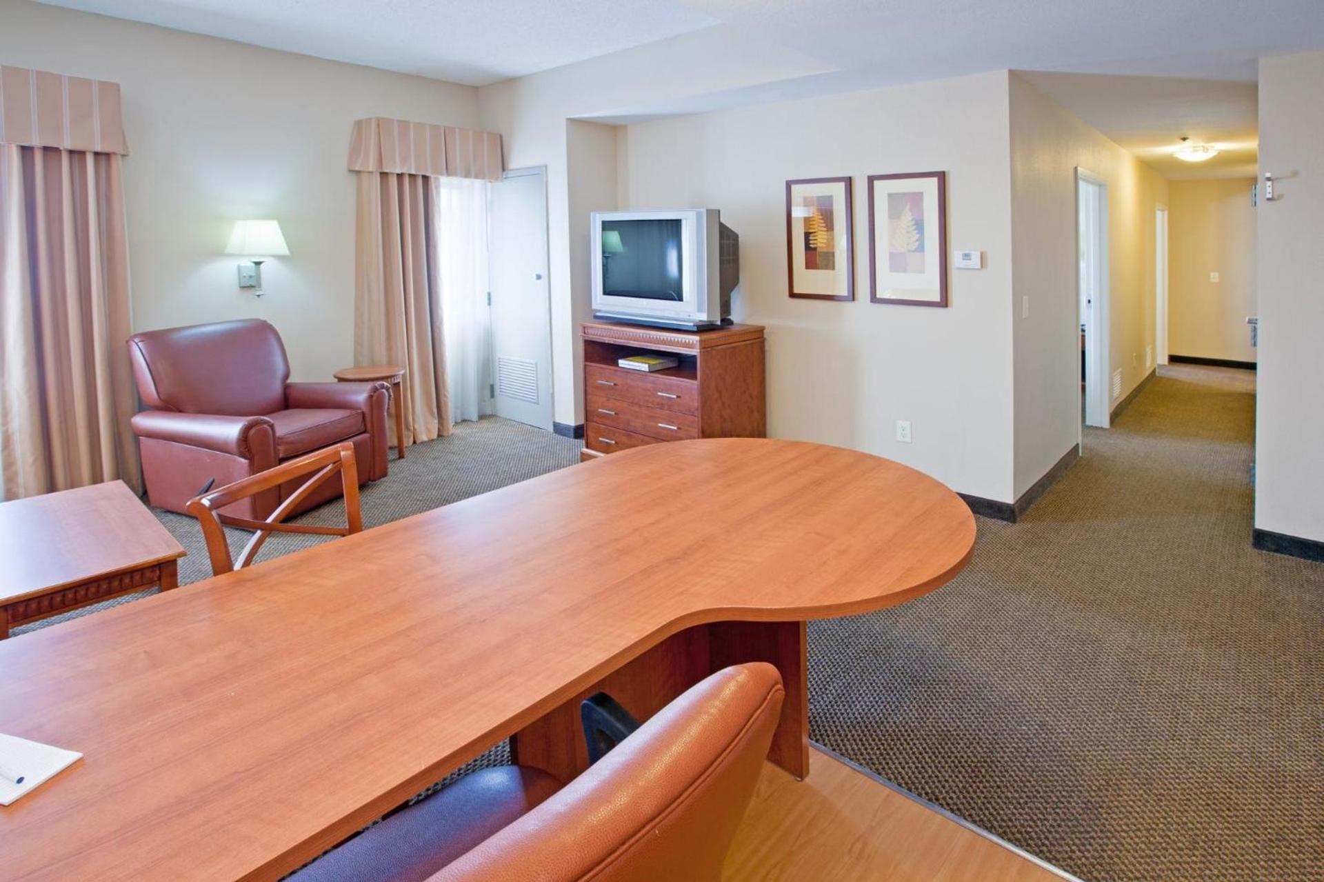 Candlewood Suites Indianapolis Downtown Medical District by IHG photo 48