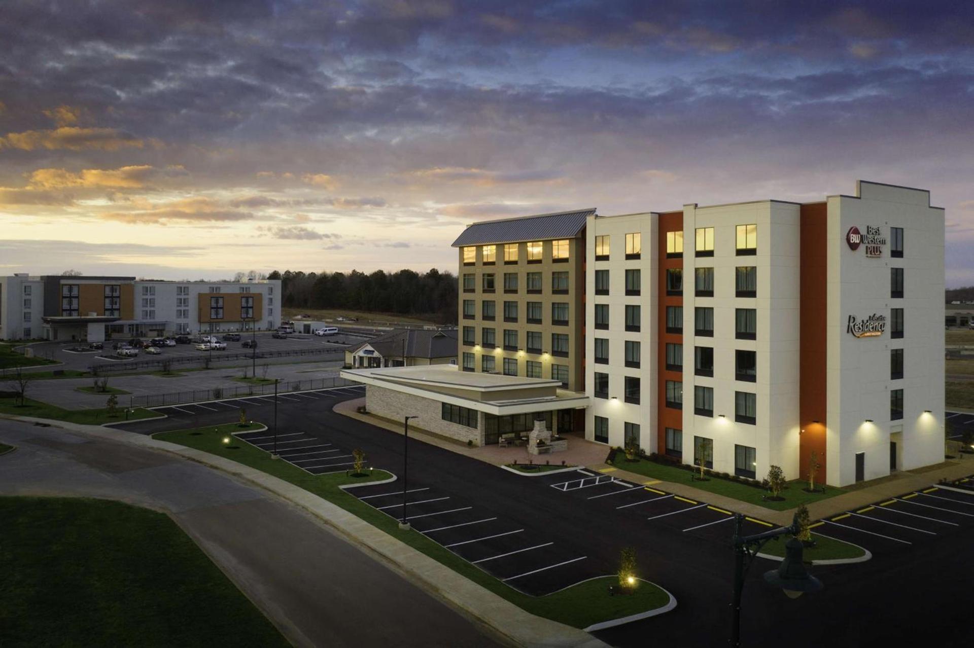 Best Western Plus Executive Residency Jackson Northeast photo 10