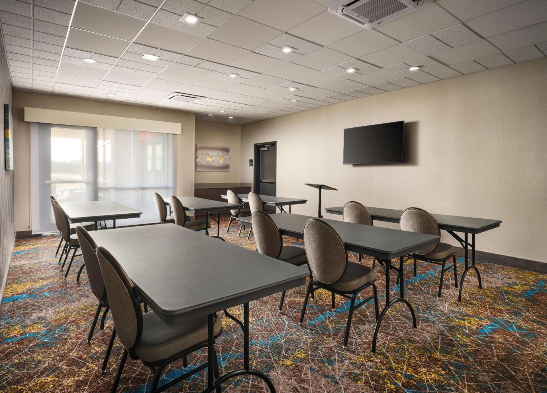 Best Western Plus Executive Residency Jackson Northeast photo 26