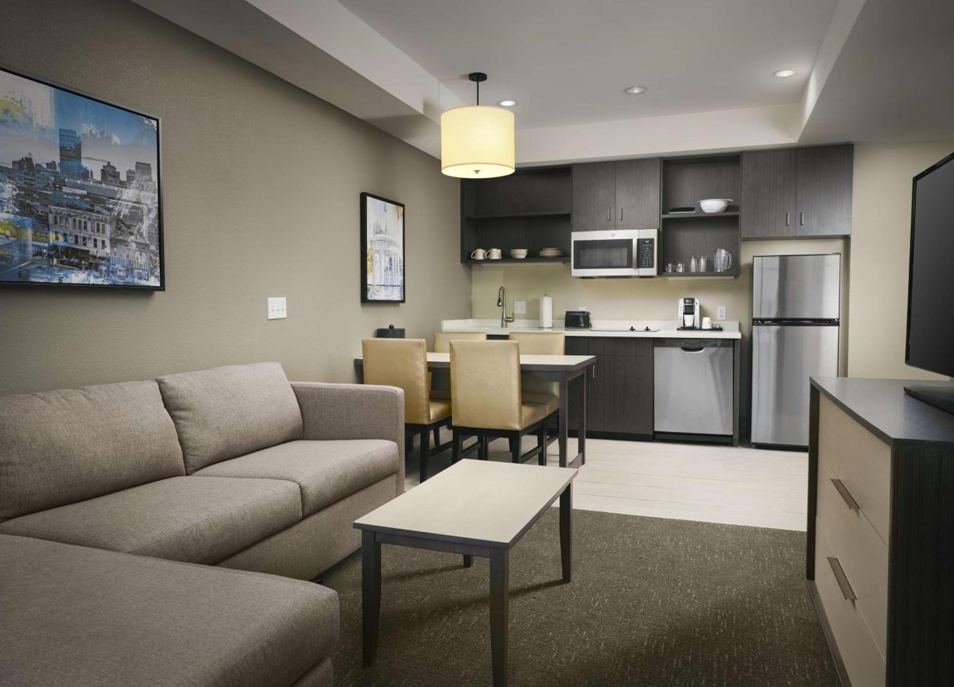 Best Western Plus Executive Residency Jackson Northeast photo 14