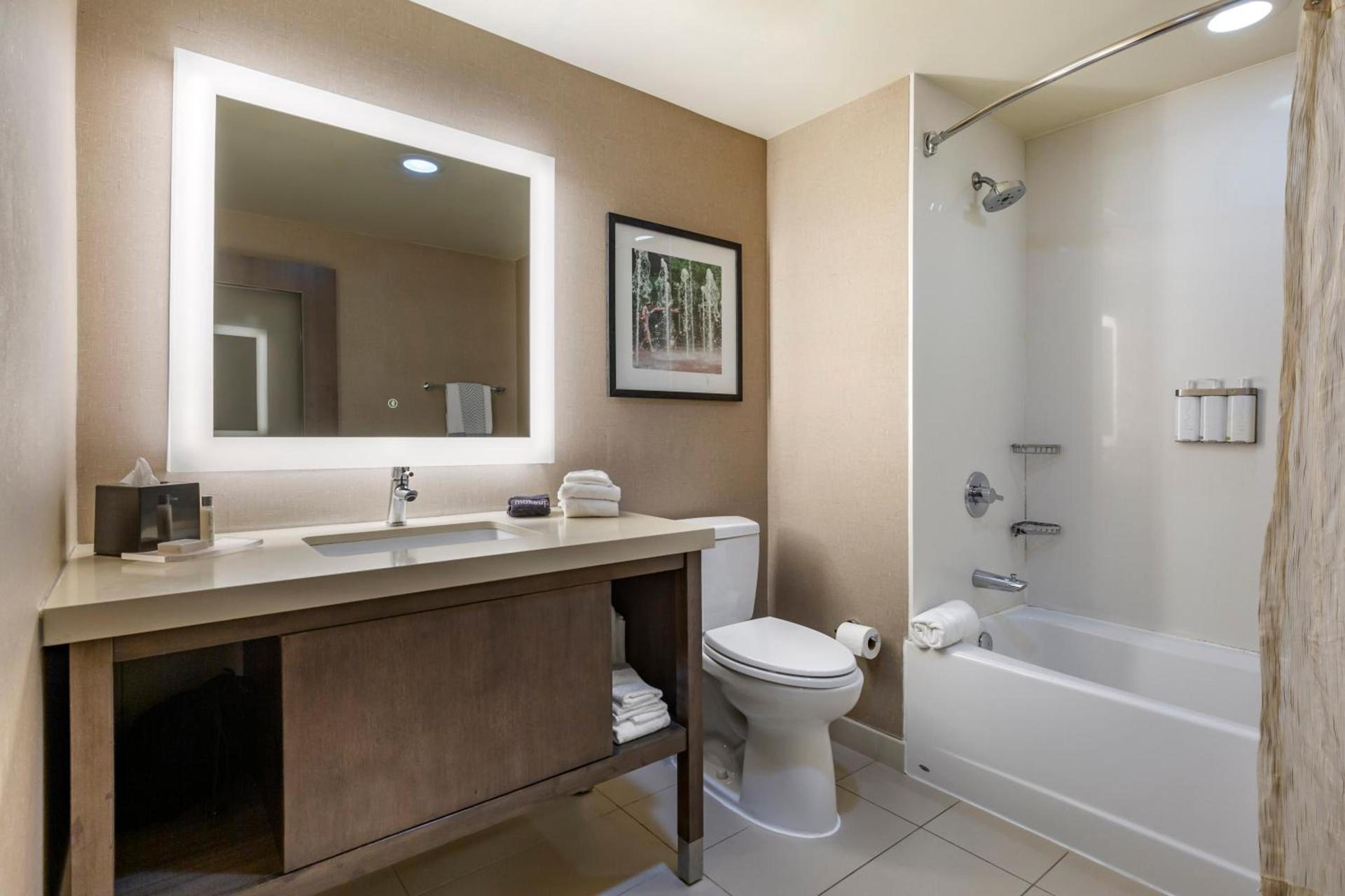 Cambria Hotel Rockville photo 74