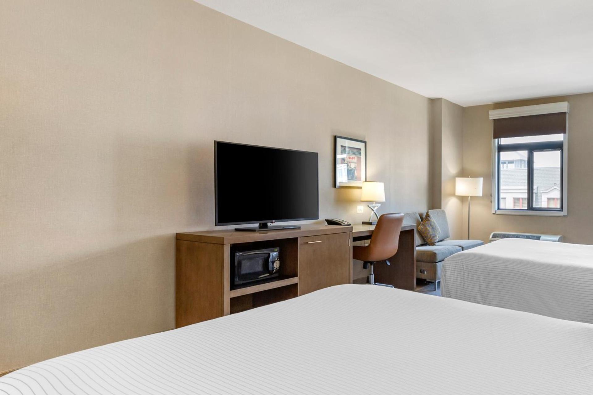 Cambria Hotel Rockville photo 73