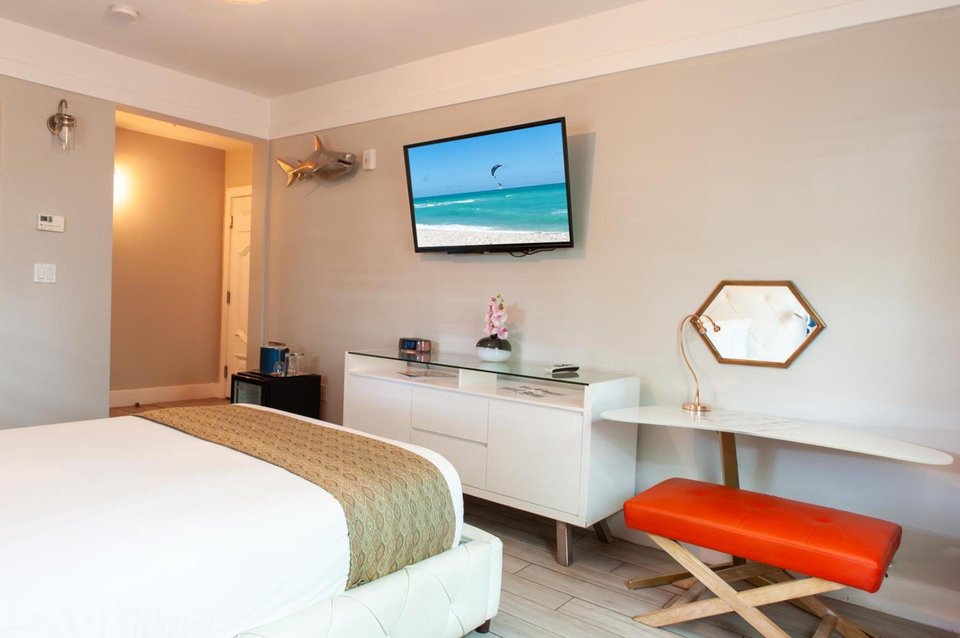 Oceanside Hotel and Suites photo 30