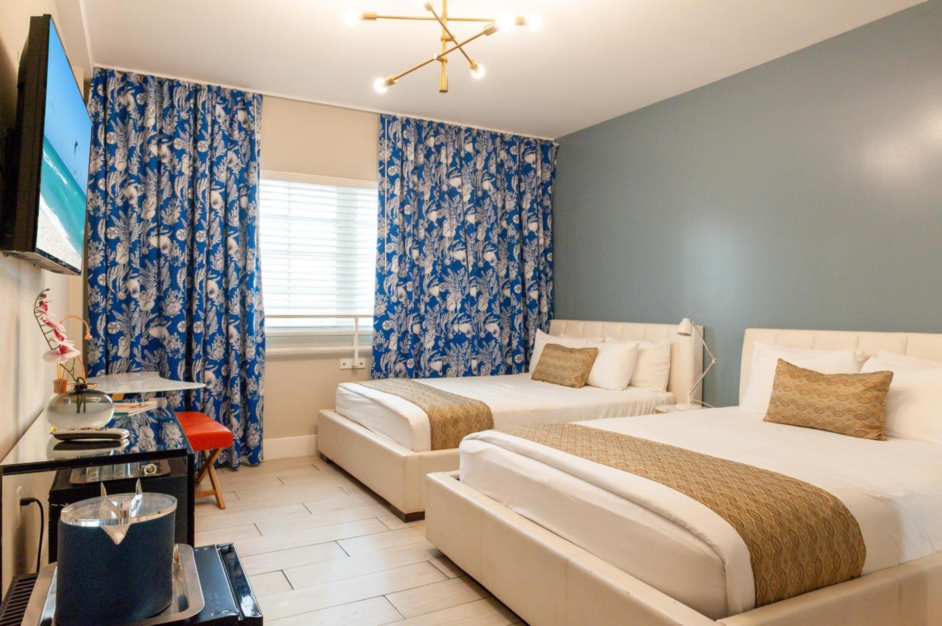 Oceanside Hotel and Suites photo 40