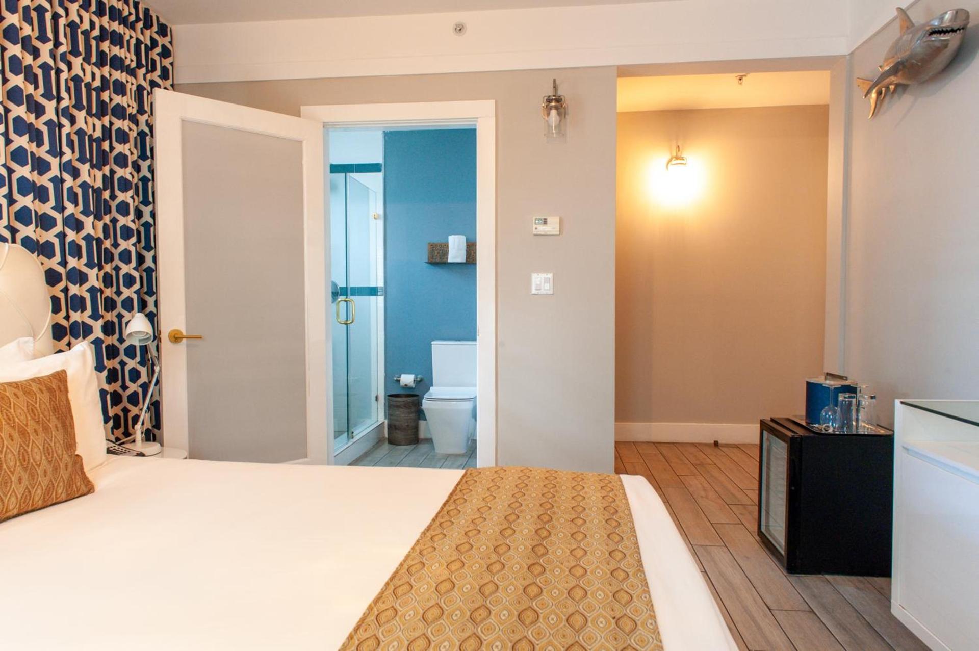 Oceanside Hotel and Suites photo 35