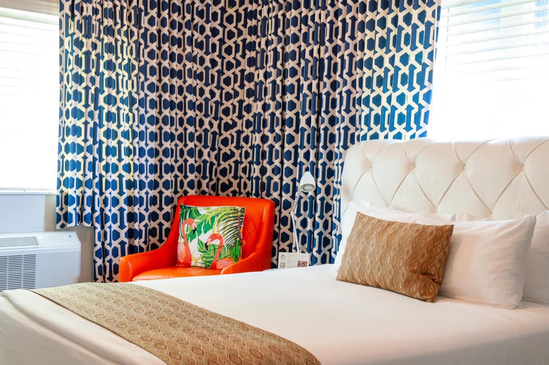 Oceanside Hotel and Suites photo 34