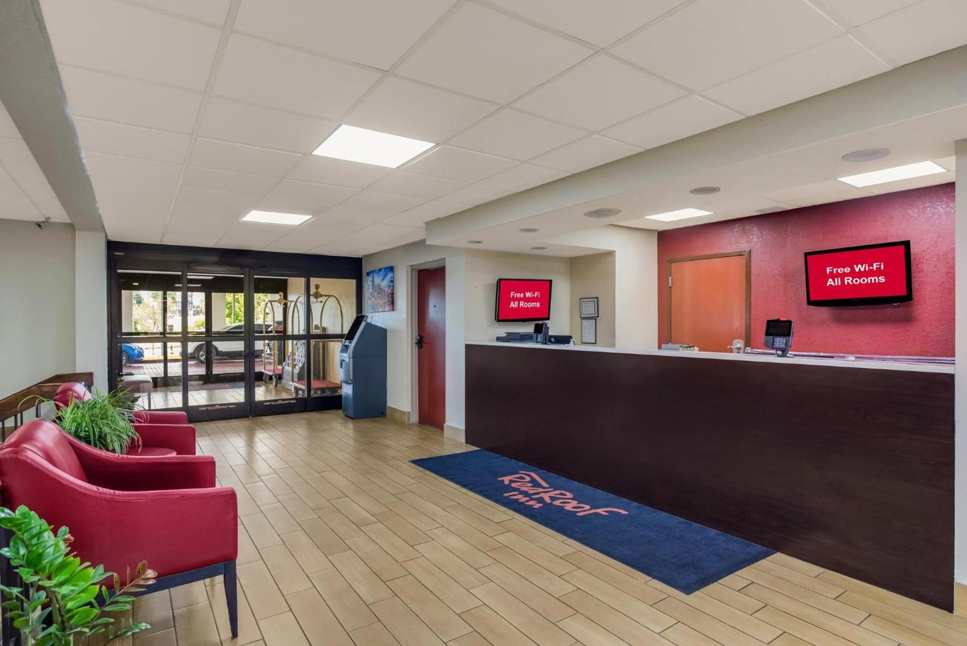Red Roof Inn Nashville - Music City photo 11
