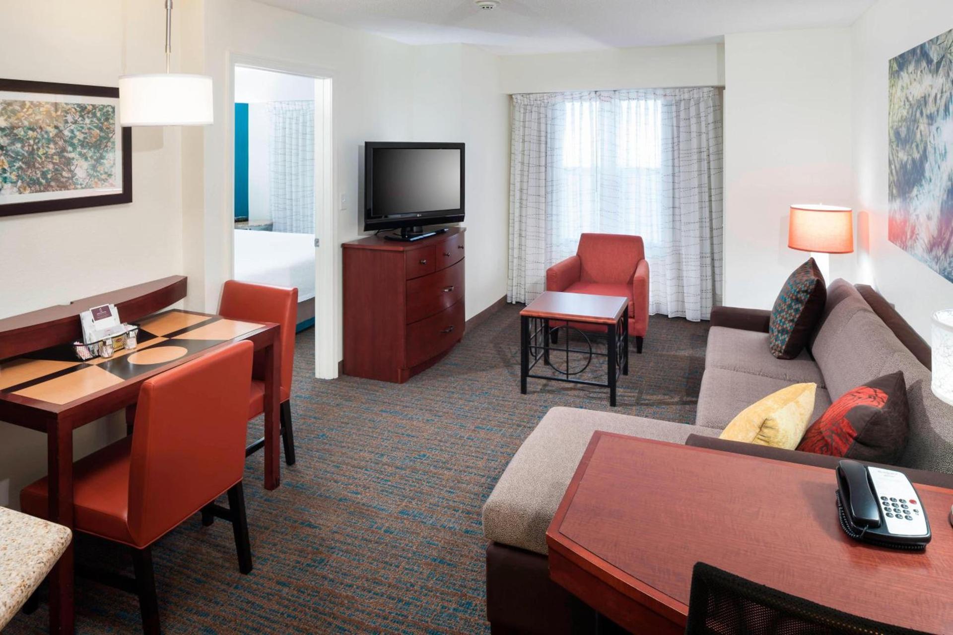 Residence Inn by Marriott Dothan photo 10