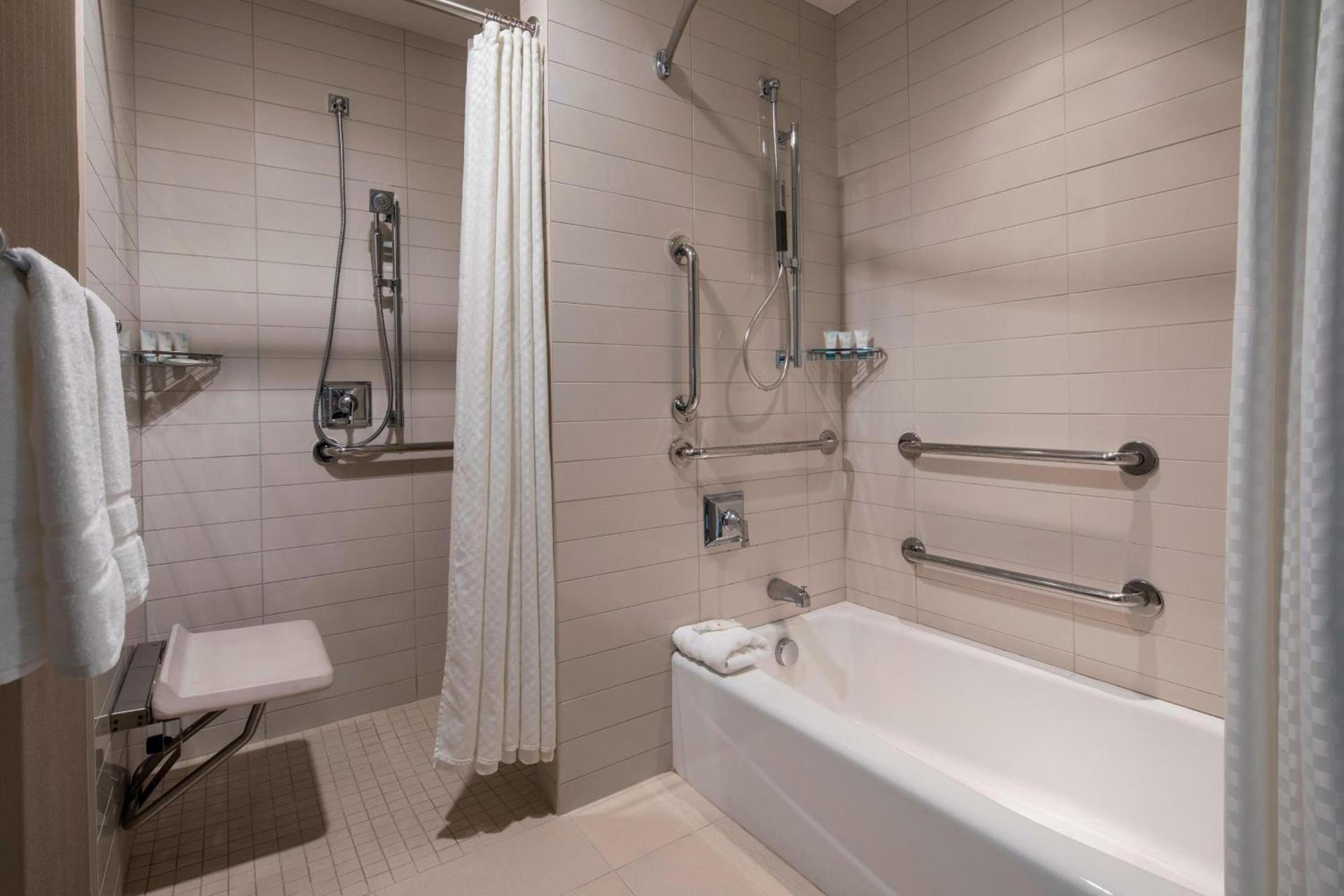 The Westin Wilmington photo 26