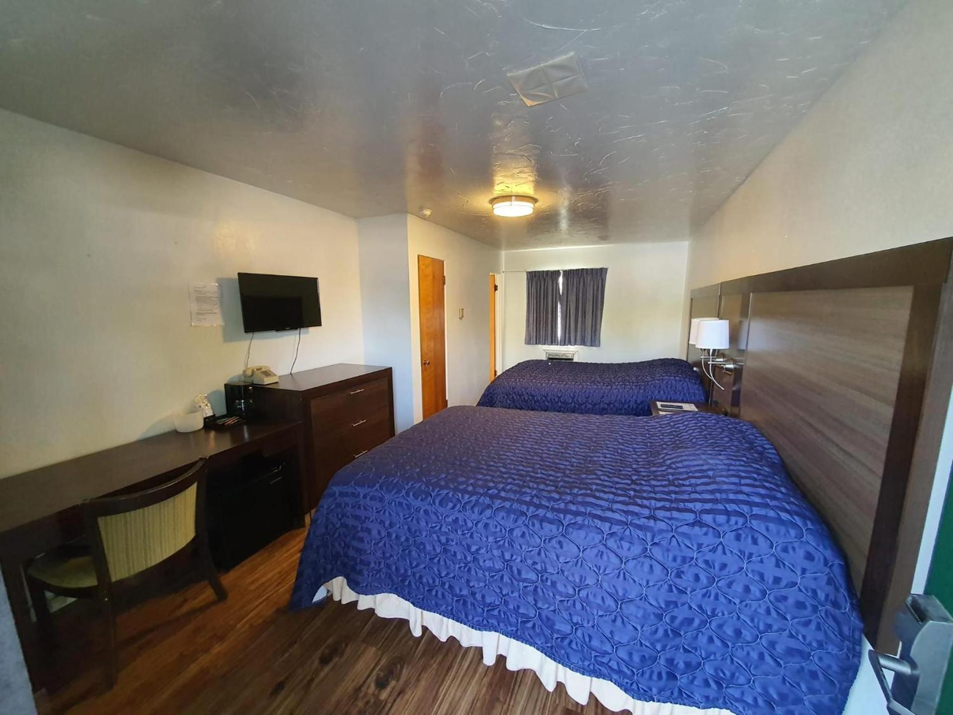 Sunrise Motor Inn photo 34