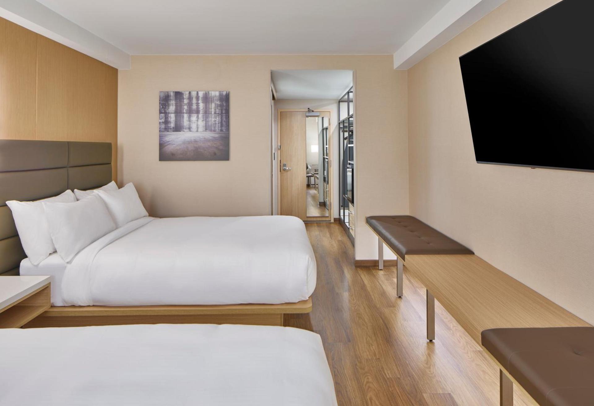 AC Hotel by Marriott Orlando Lake Buena Vista photo 3
