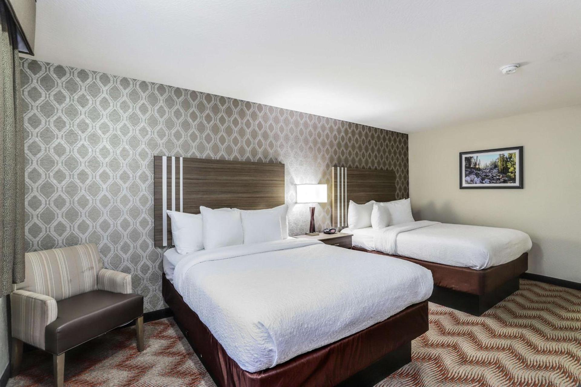 Best Western Plus Sonora Oaks Hotel and Conference Center photo 18