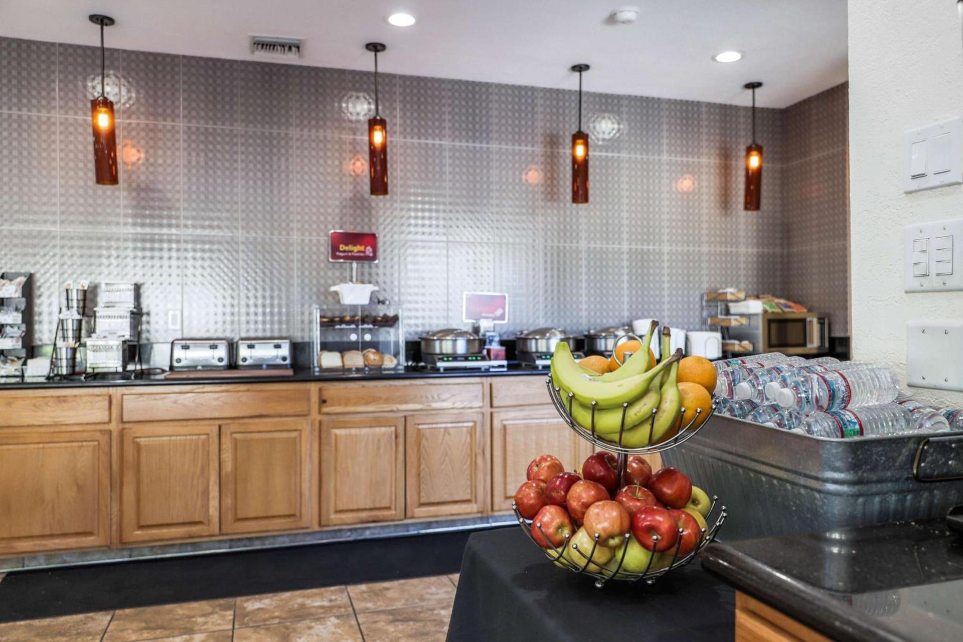 Best Western Plus Sonora Oaks Hotel and Conference Center photo 28