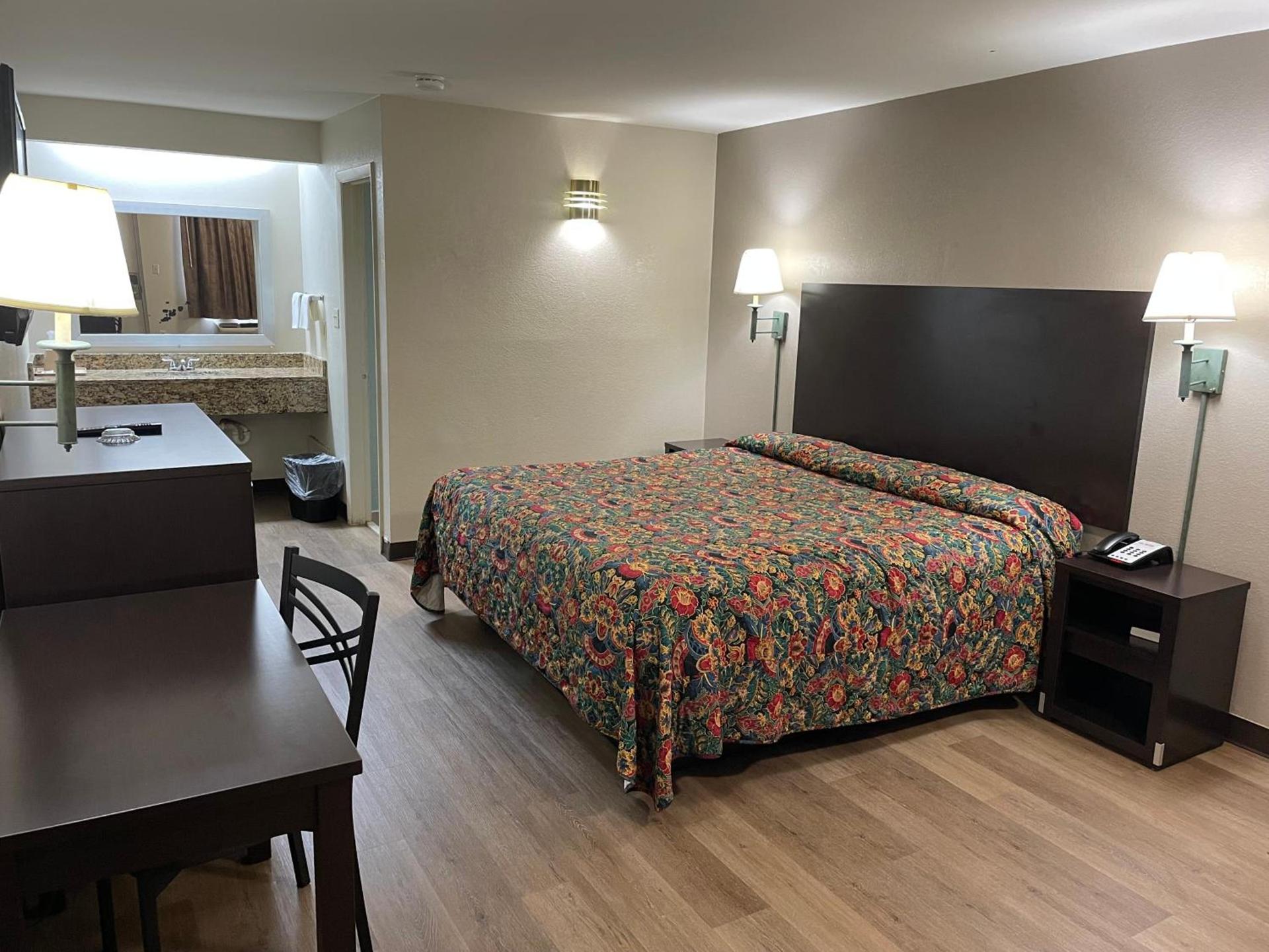 Royal Inn Motel photo 5