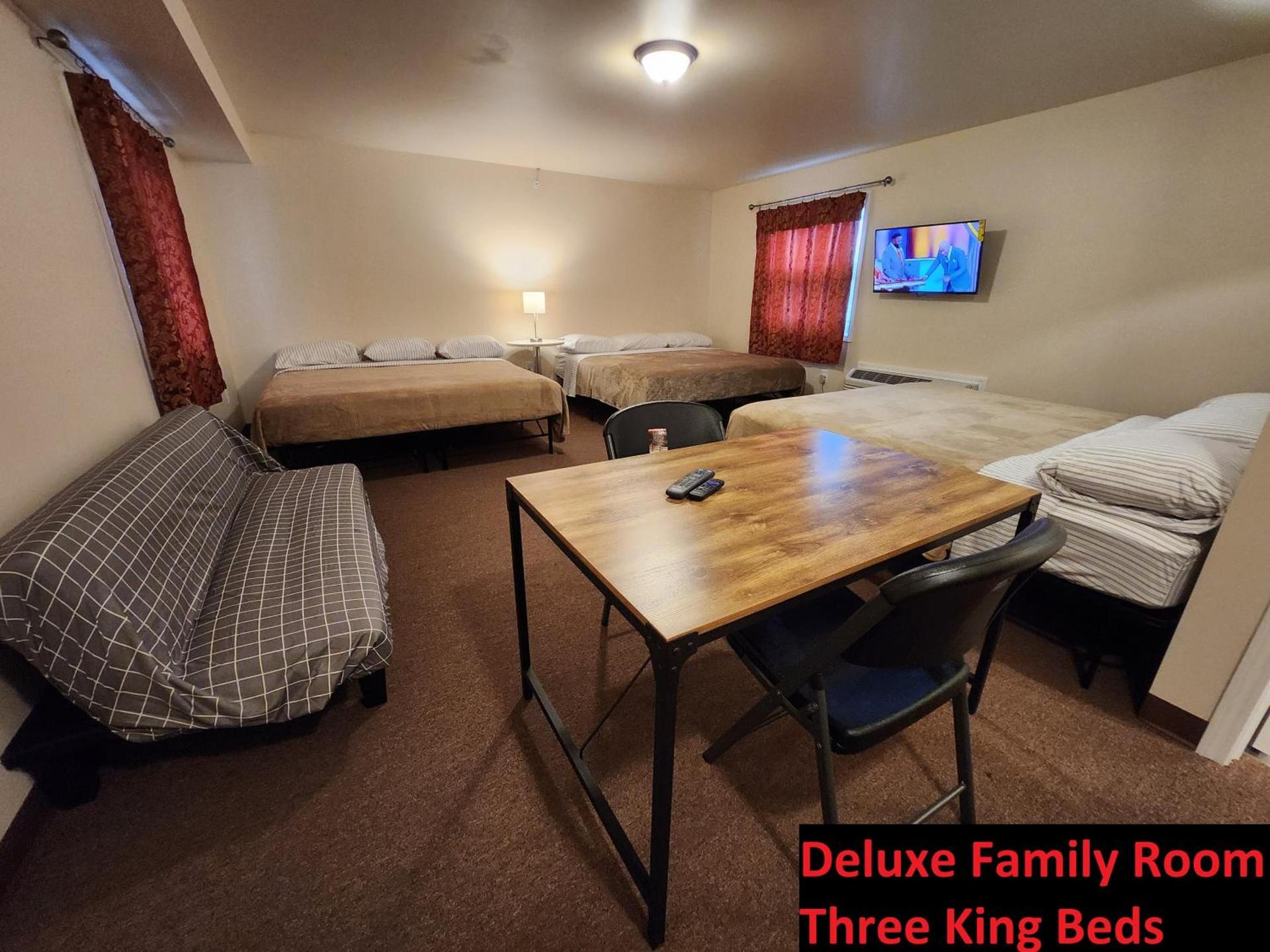 Stay Inn Niagara Falls Vacation Studios photo 8