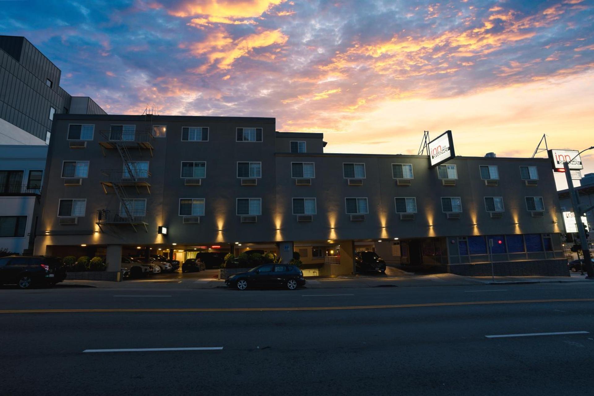 Inn on Broadway photo 31