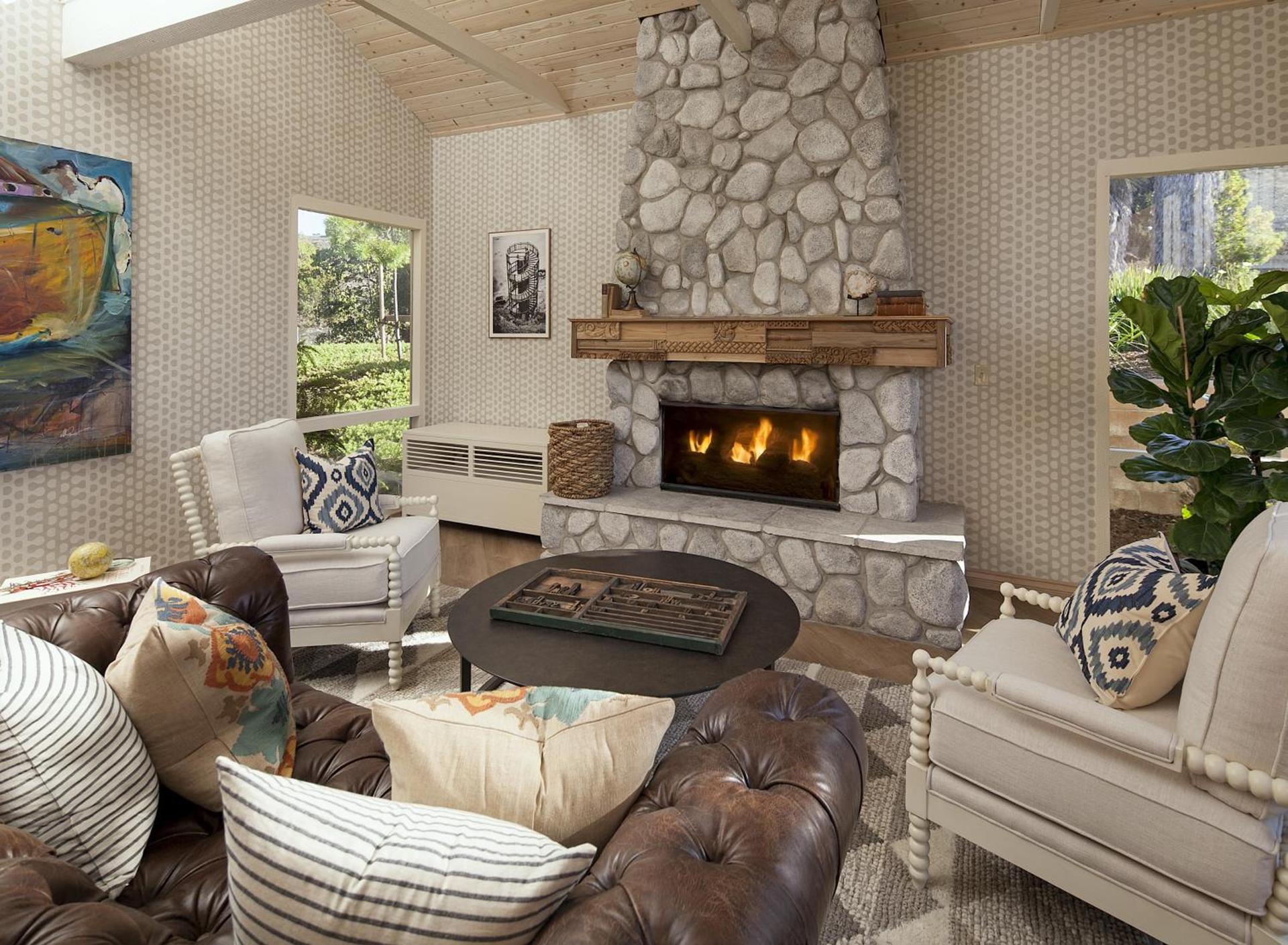 Spyglass Inn photo 26