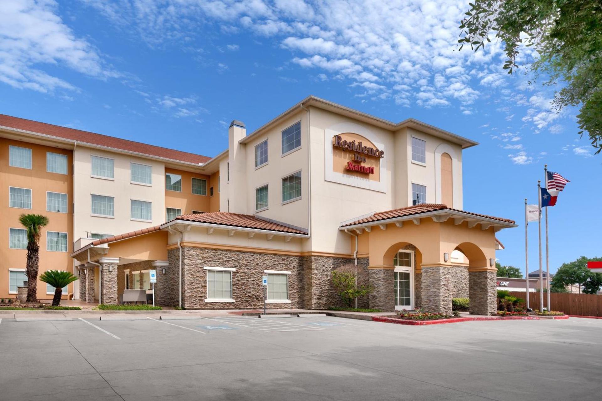 Residence Inn by Marriott Houston I-10 West/Park Row photo 1