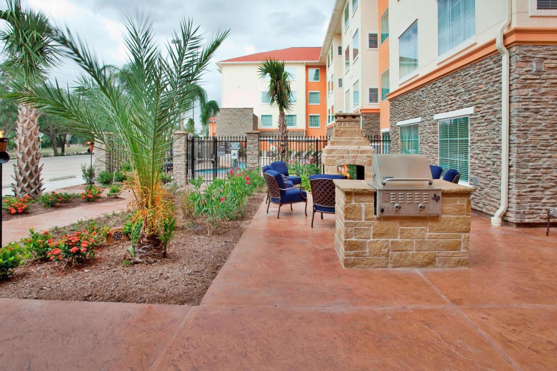 Residence Inn by Marriott Houston I-10 West/Park Row photo 44