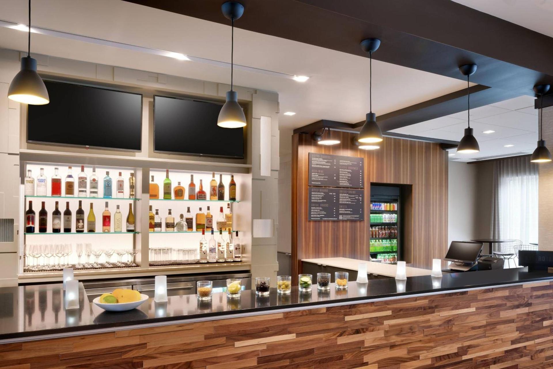 Courtyard by Marriott Atlanta Duluth Downtown photo 29