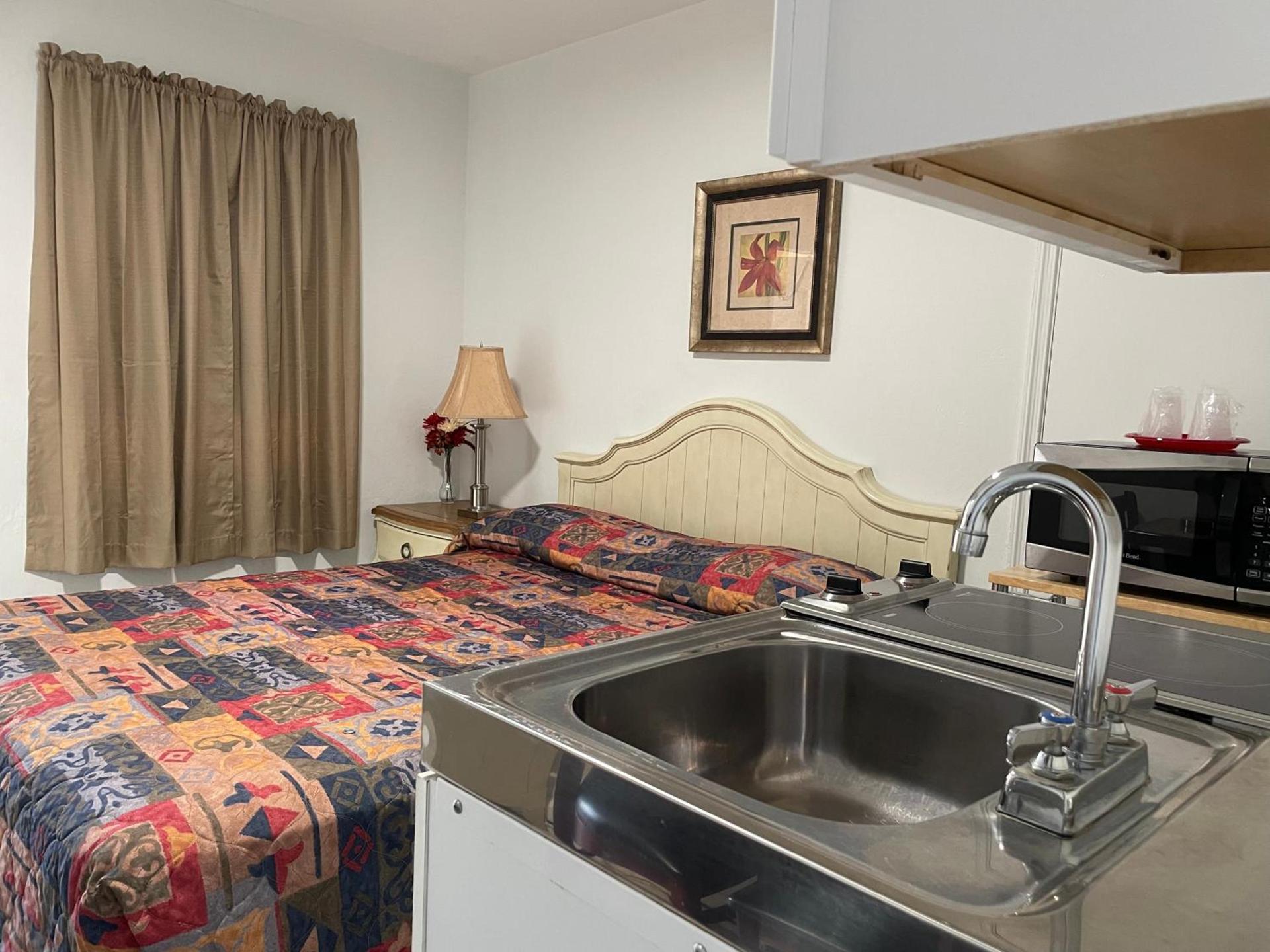 Shell Motel Hollywood photo 80