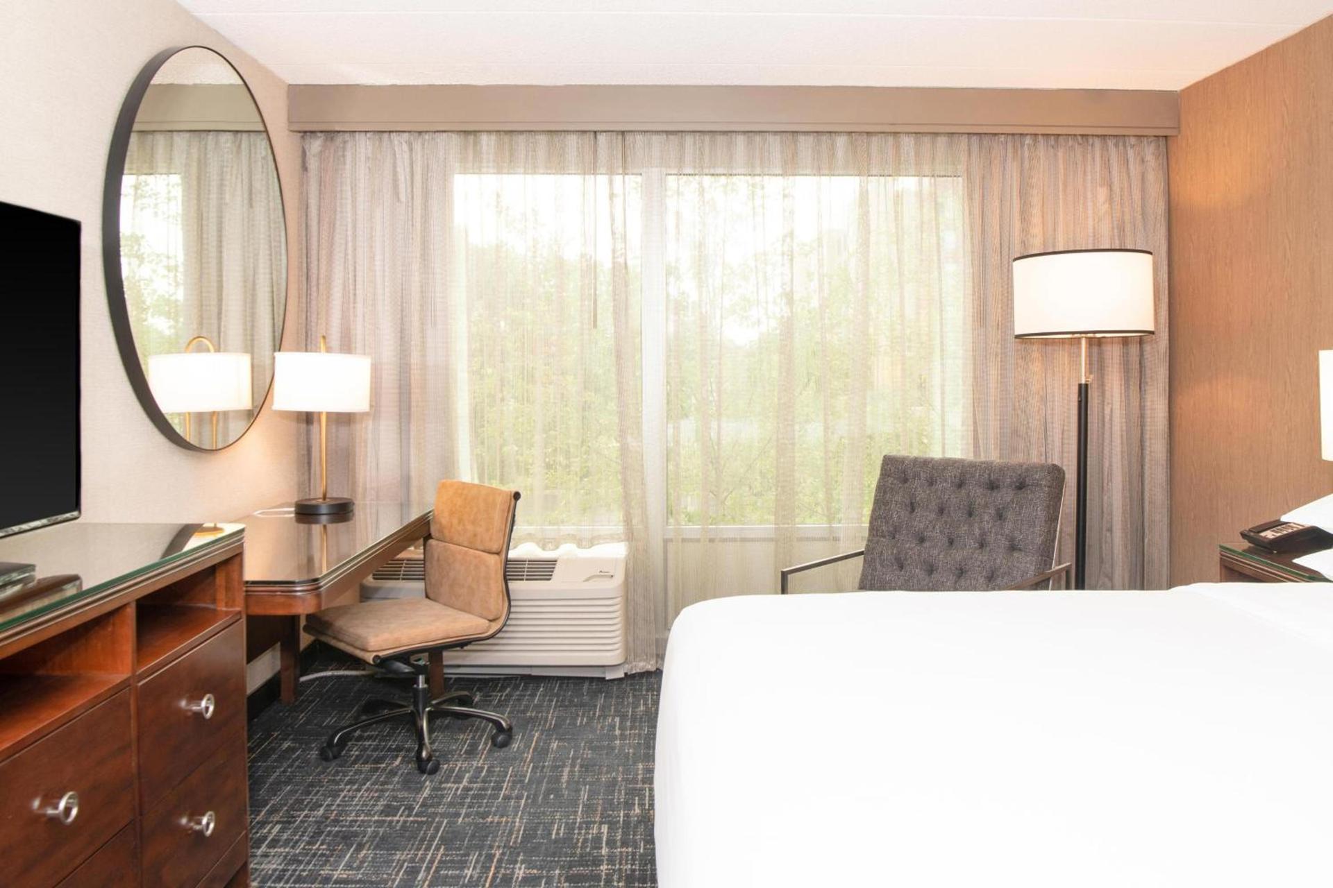 Sheraton Ann Arbor Hotel photo 16