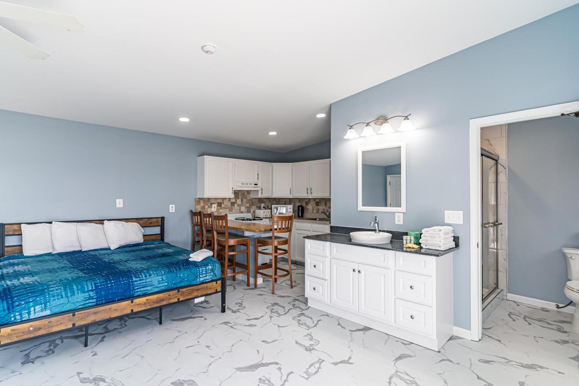 Boardwalk Sand & Surf Beach Hotel Oceanfront photo 36