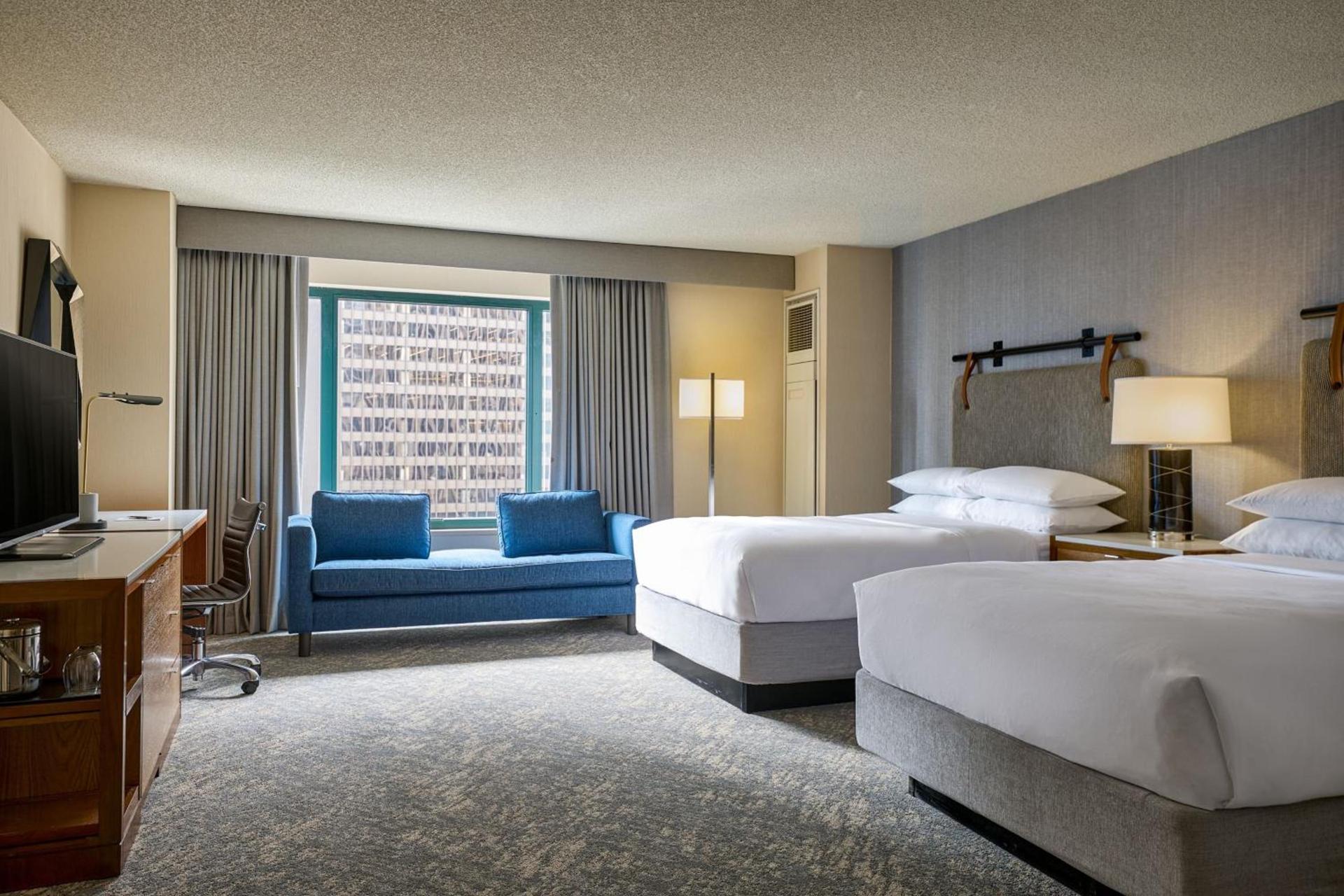 Sheraton Grand Chicago Riverwalk photo 36