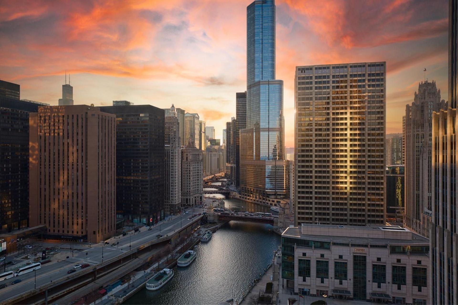 Sheraton Grand Chicago Riverwalk photo 55