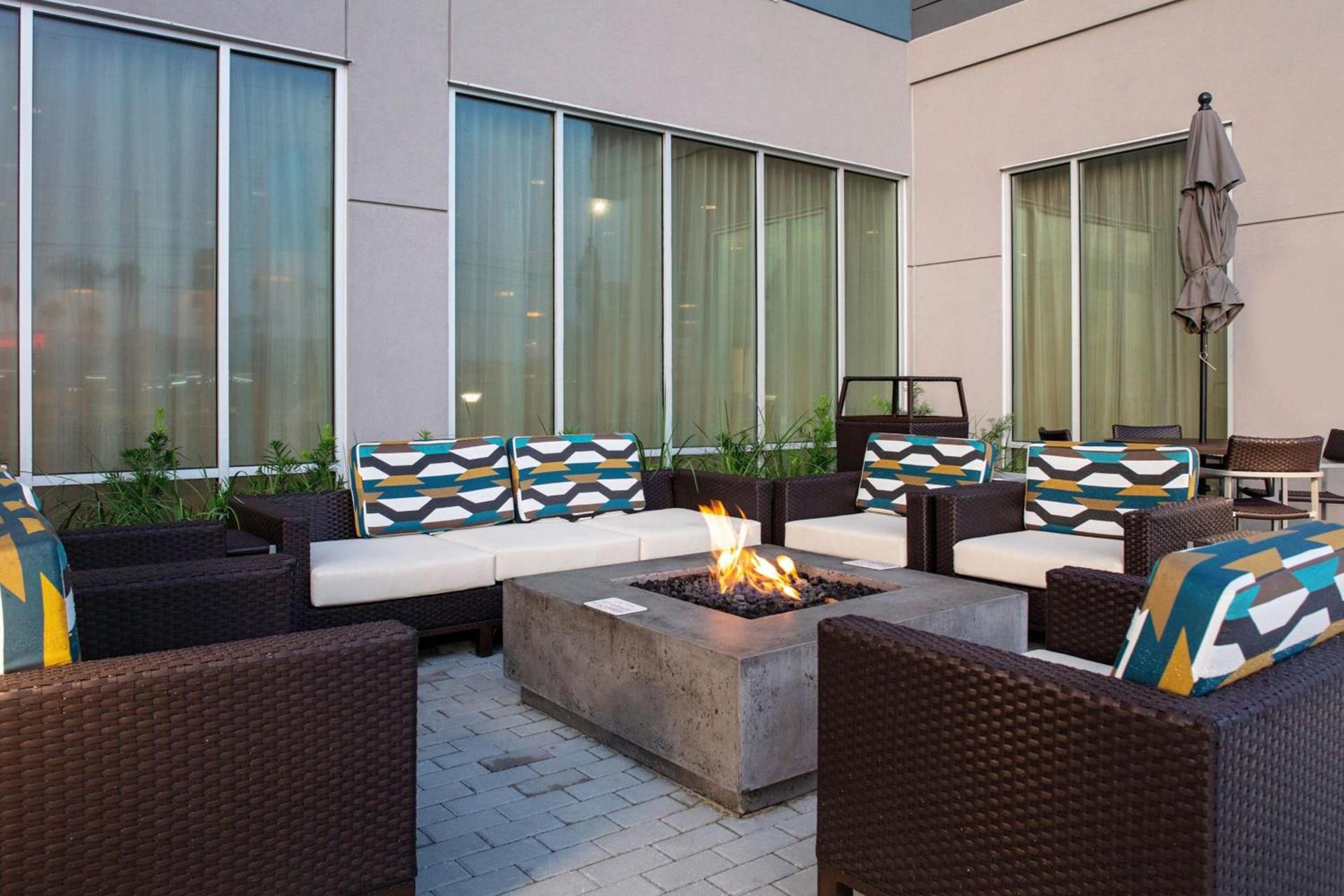 TownePlace Suites by Marriott Orlando Airport photo 35