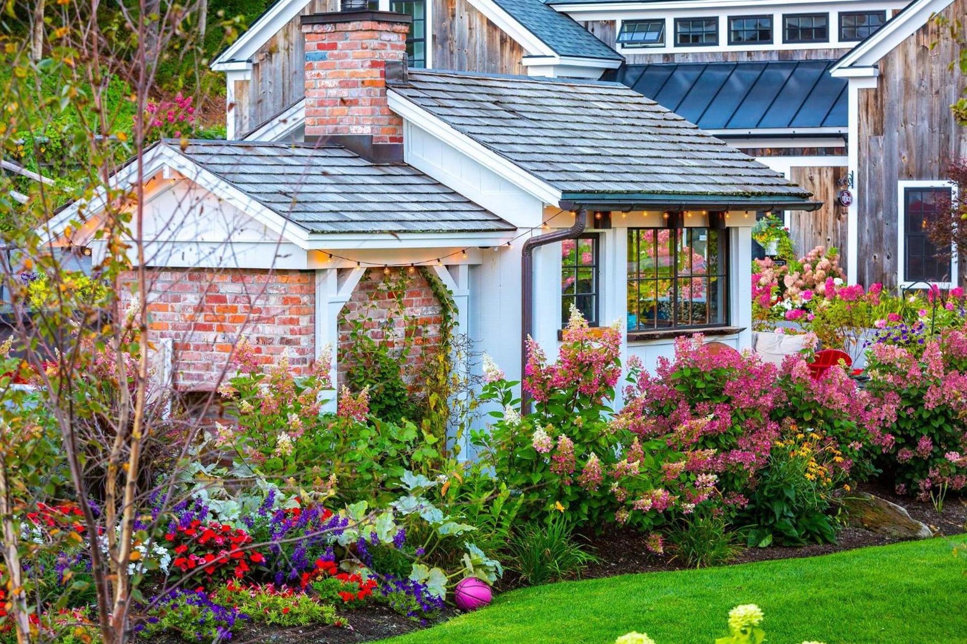 The Barnstead Inn photo 95