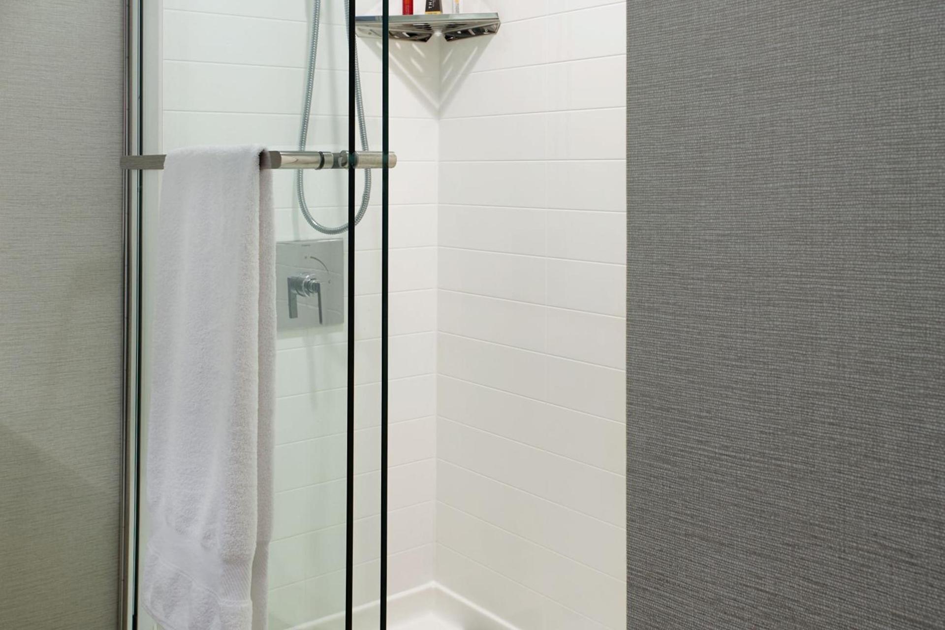 Marriott Cincinnati Northeast photo 11