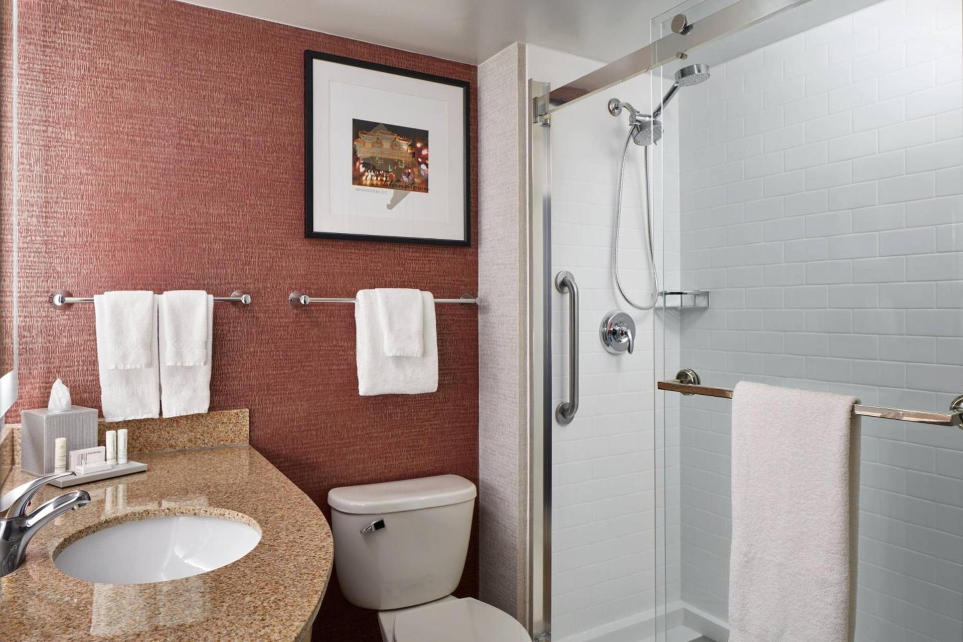 Fairfield Inn & Suites by Marriott Washington Downtown photo 12