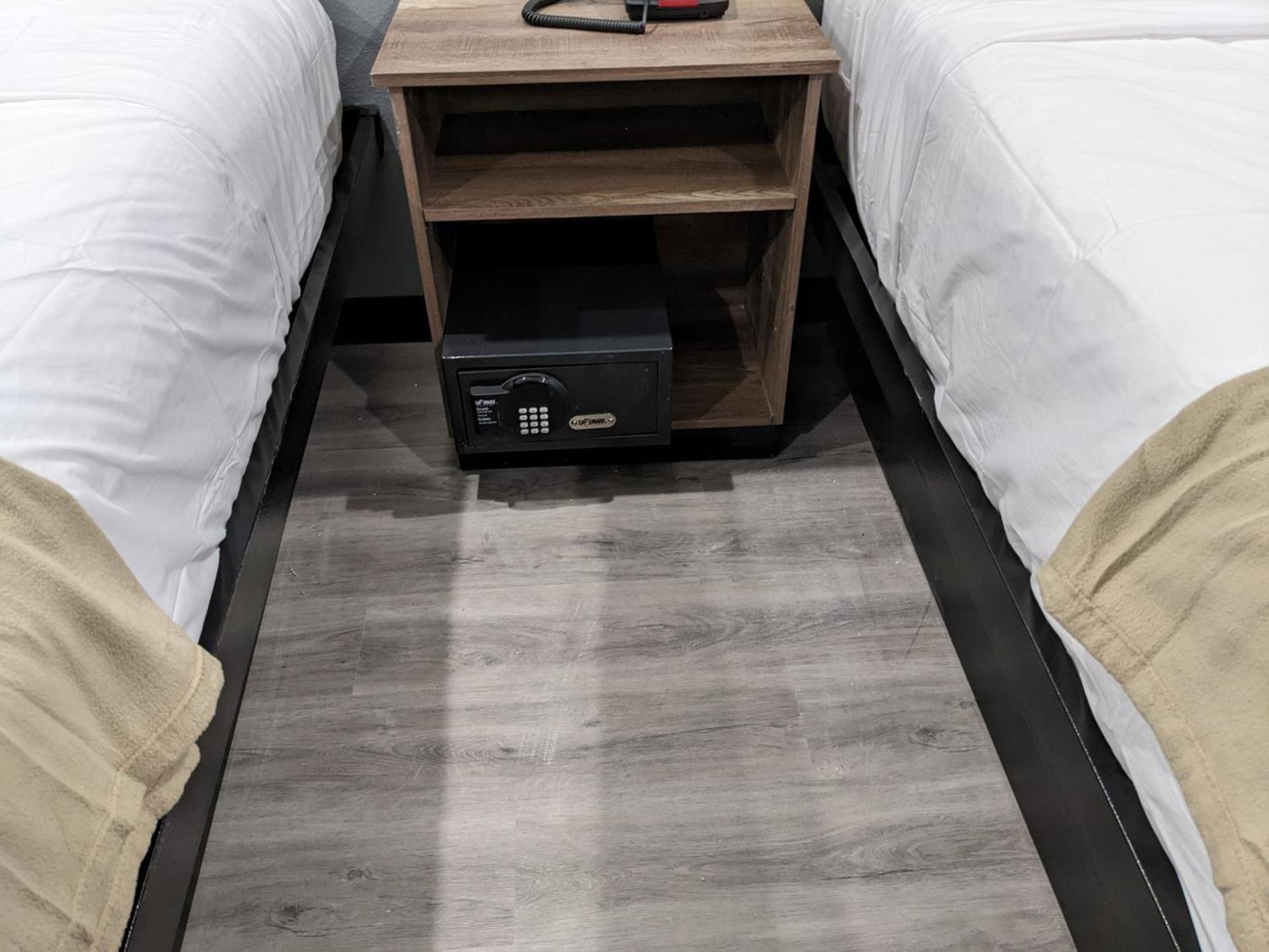 Captain Suites photo 7