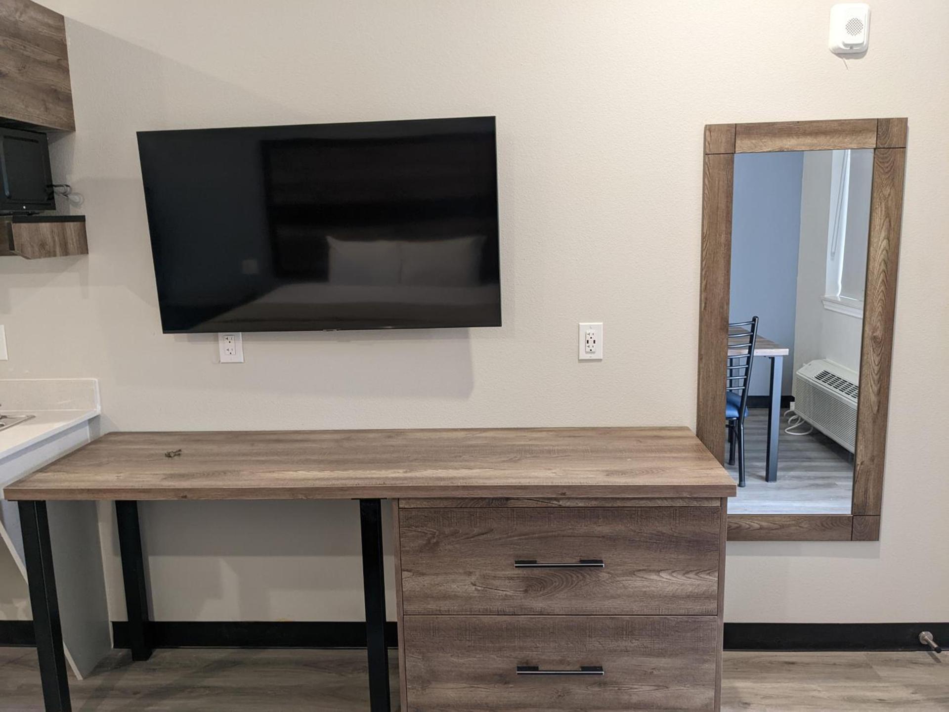 Captain Suites photo 8
