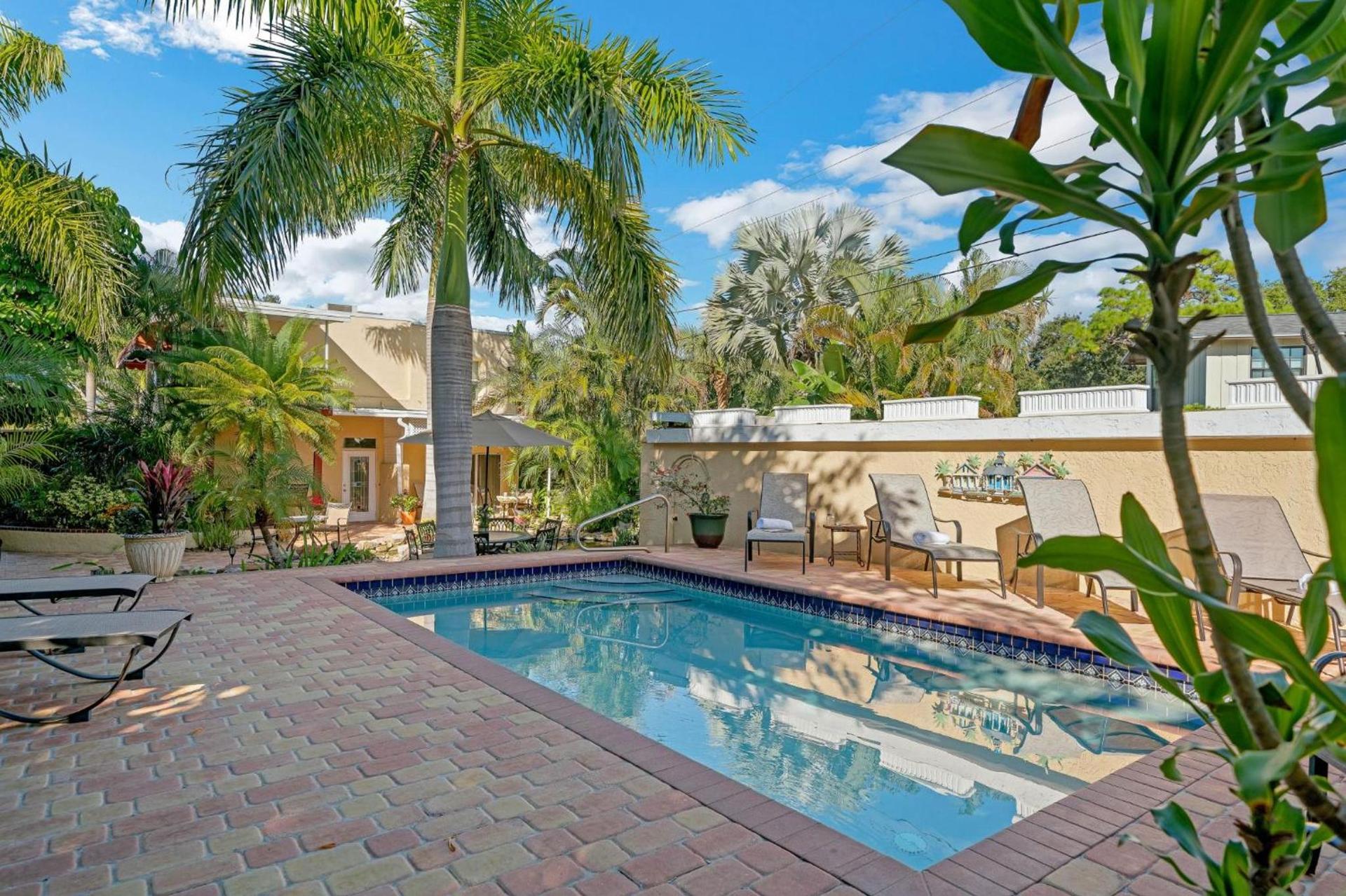 Banyan House Vacation Rentals photo 16