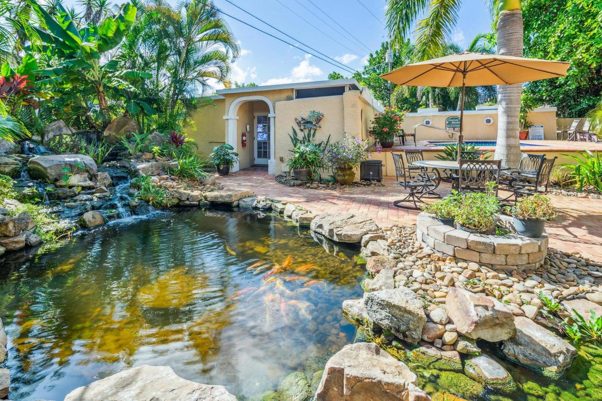 Banyan House Vacation Rentals photo 7