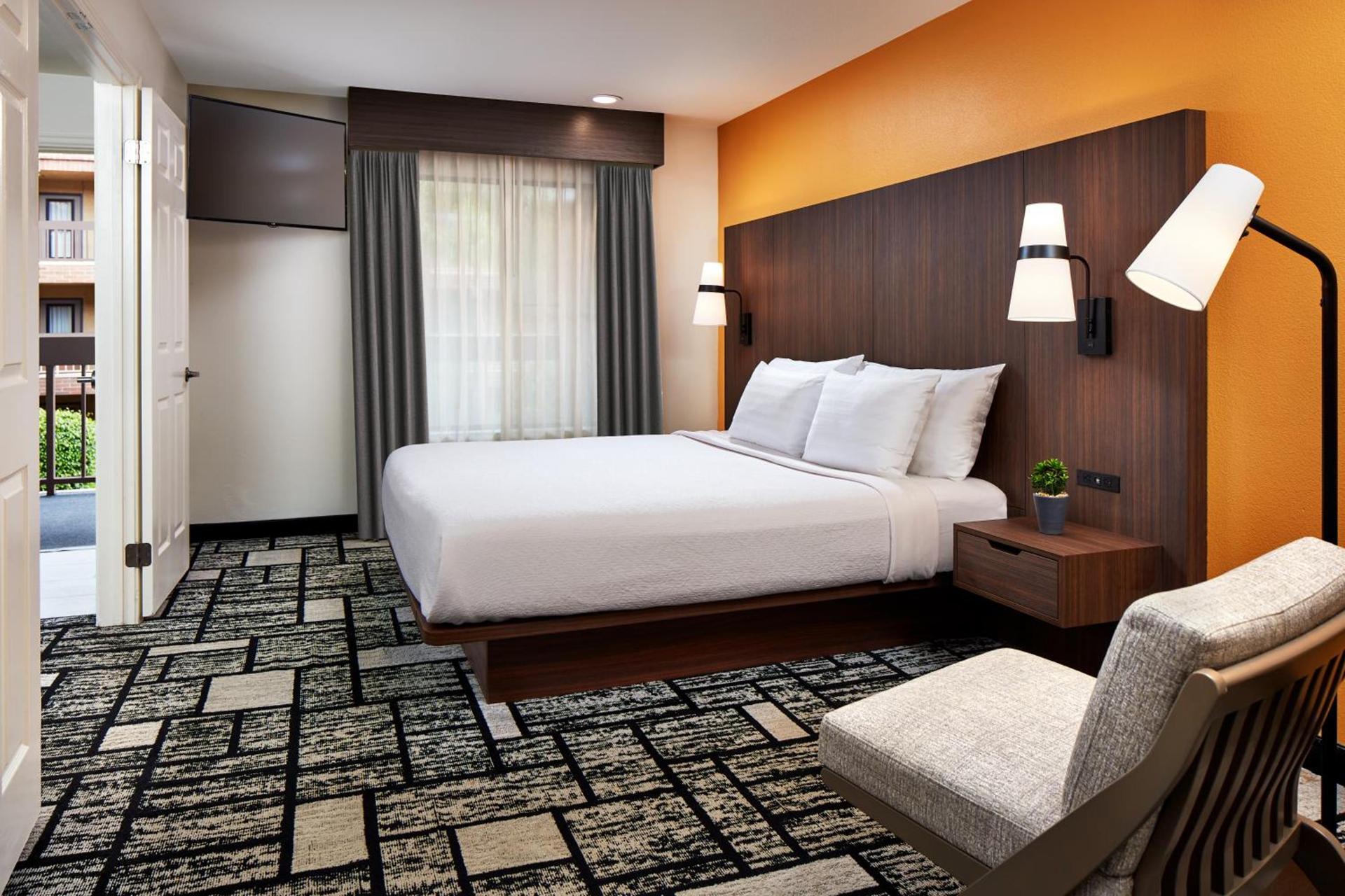 Best Western Plus Meridian Inn & Suites, Anaheim-Orange photo 54