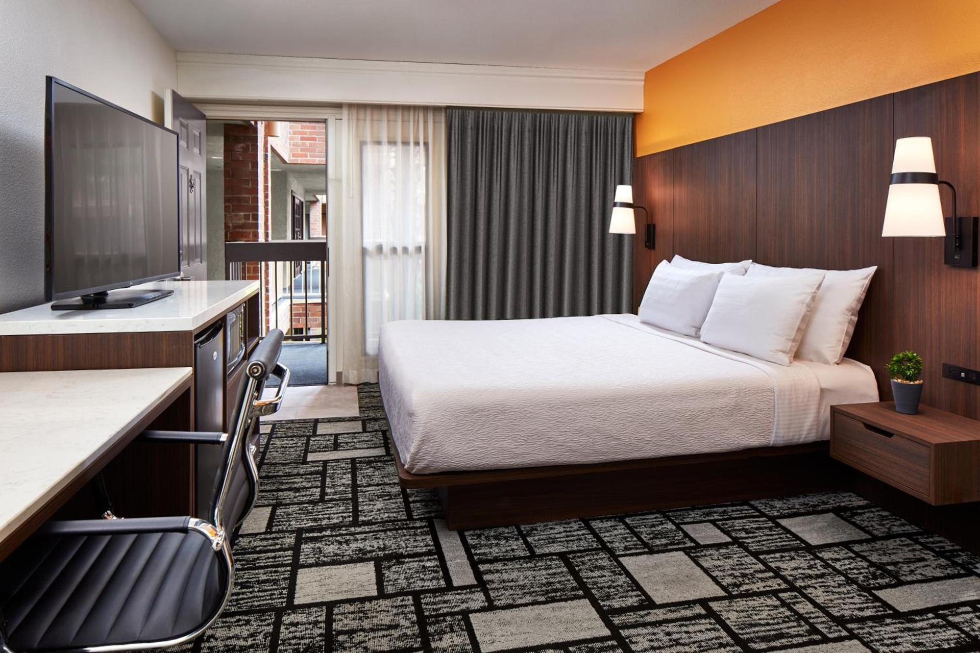 Best Western Plus Meridian Inn & Suites, Anaheim-Orange photo 63