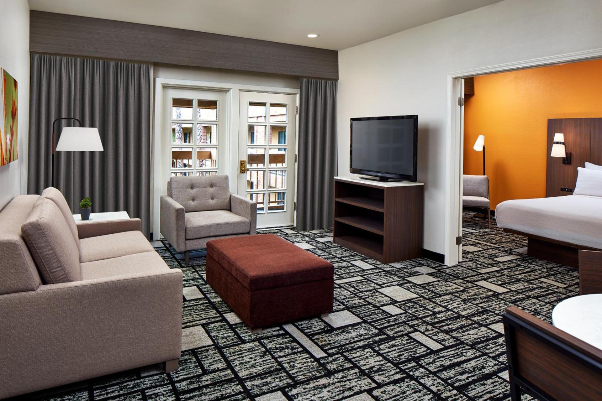 Best Western Plus Meridian Inn & Suites, Anaheim-Orange photo 53