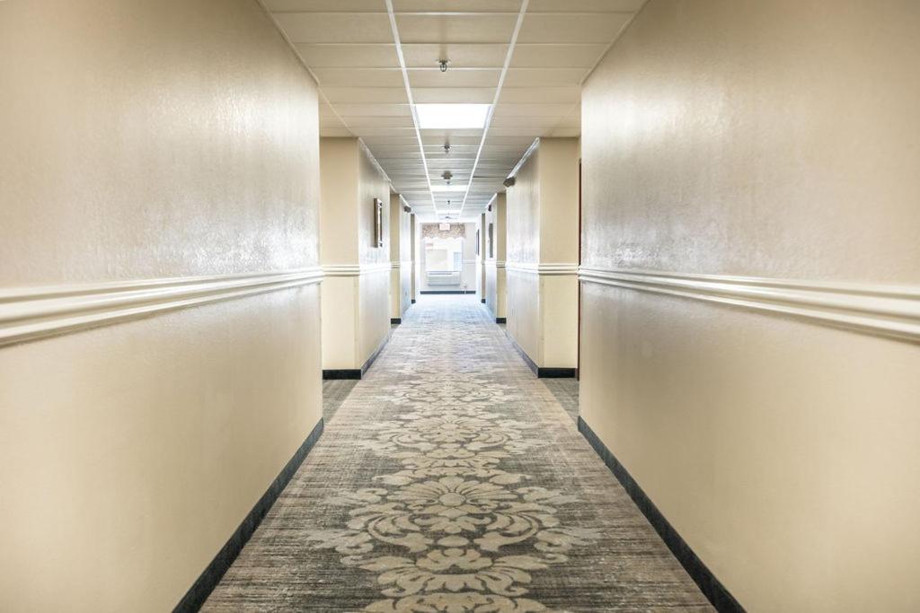 Savannah House Hotel photo 38
