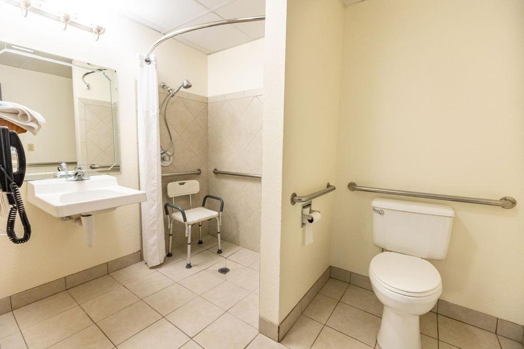 Savannah House Hotel photo 37