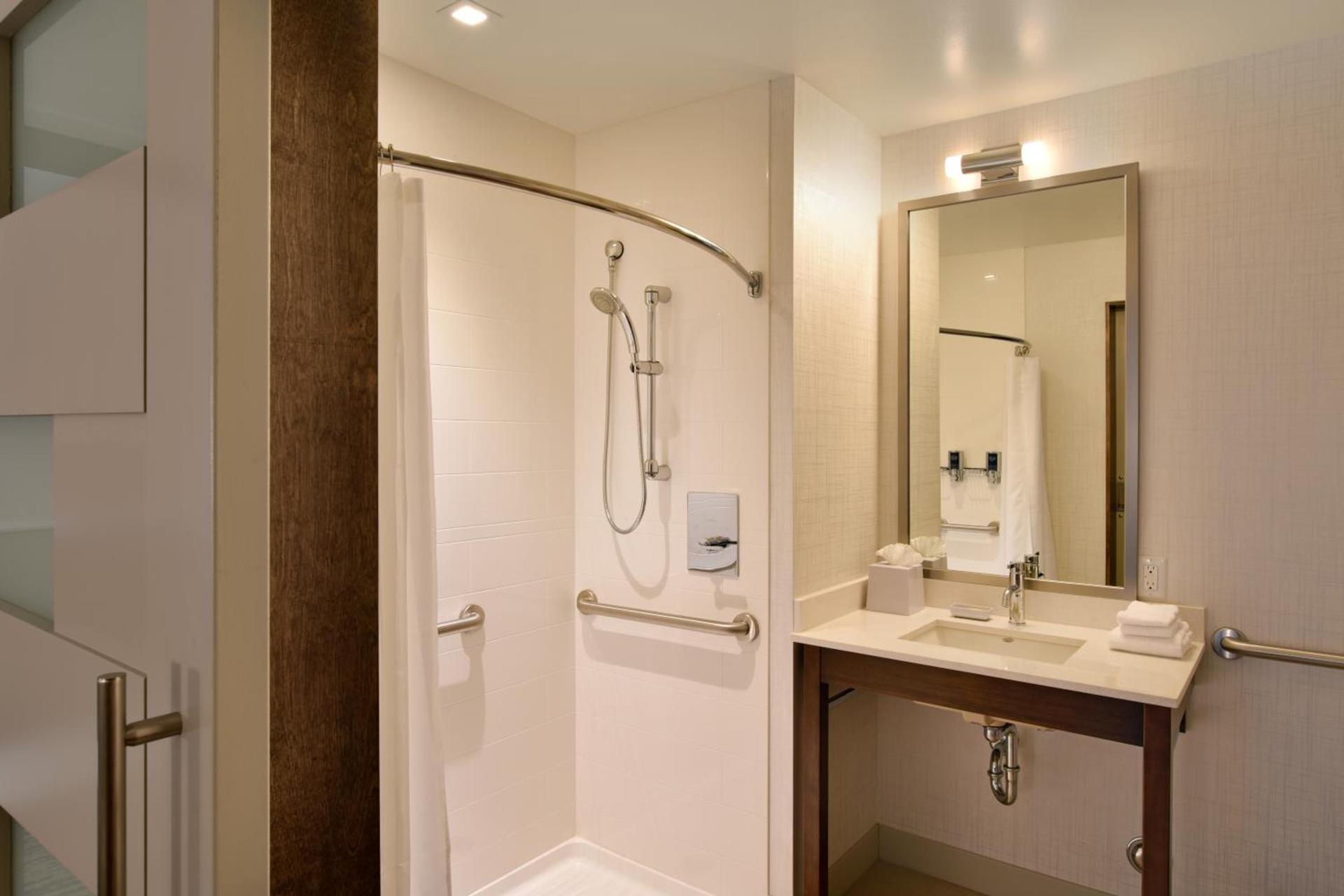 Four Points by Sheraton Coral Gables photo 2
