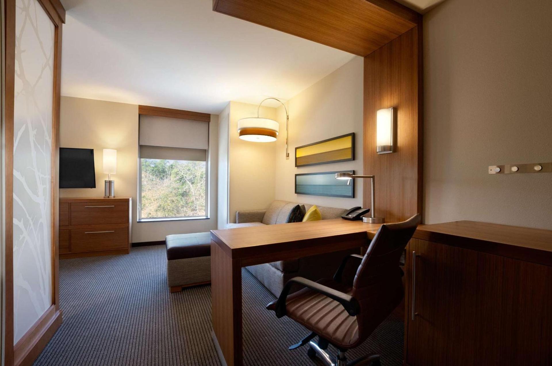 Hyatt Place Houston/The Woodlands photo 33