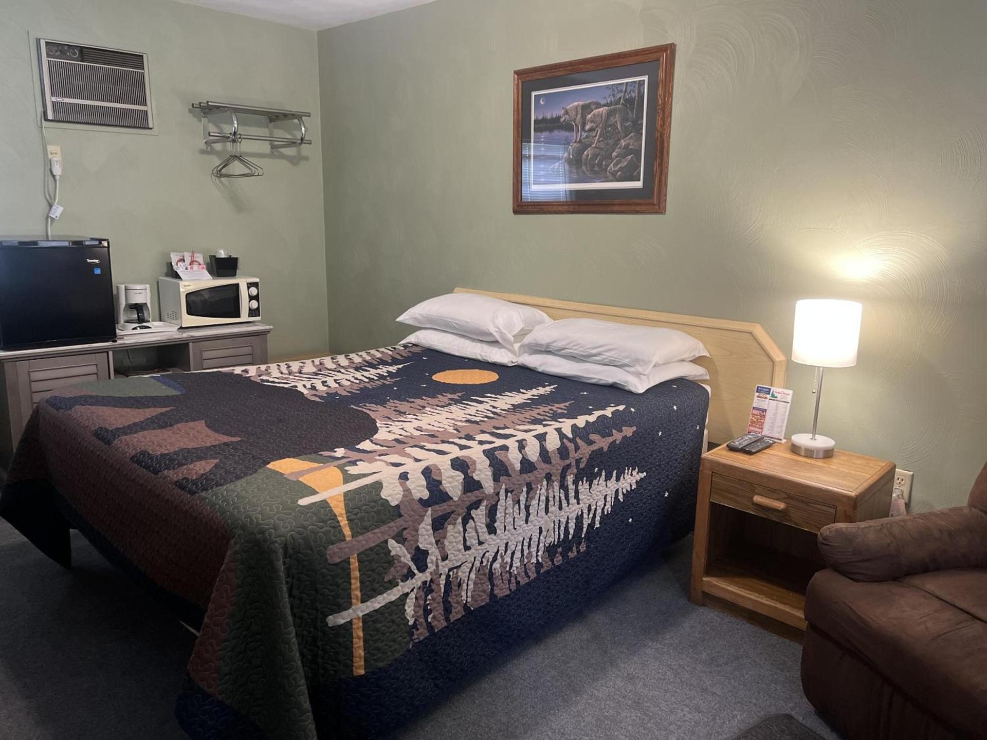 Cedars Motel photo 14