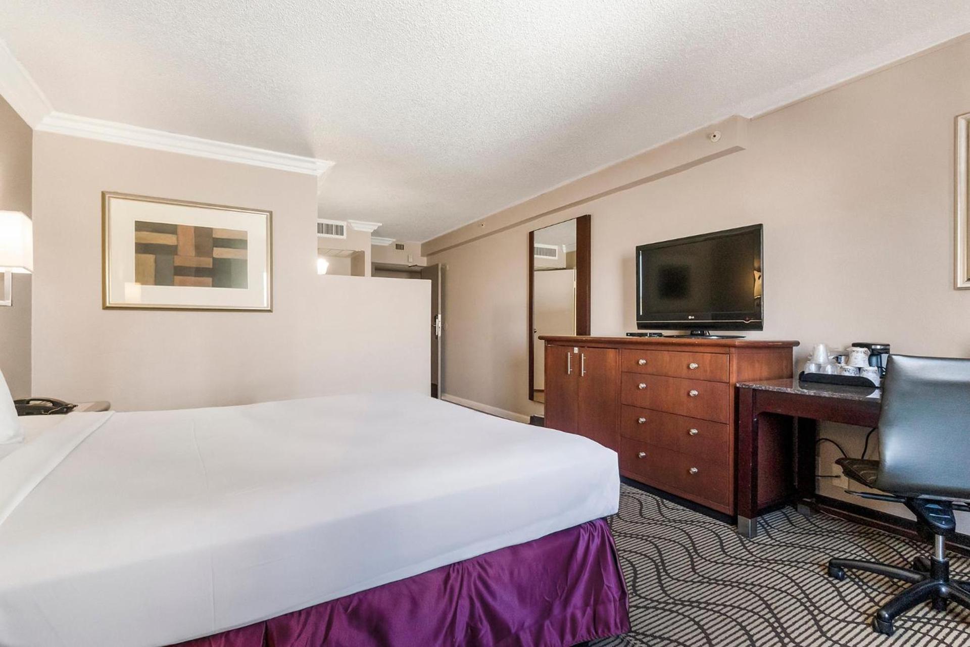 Jack London Inn photo 21