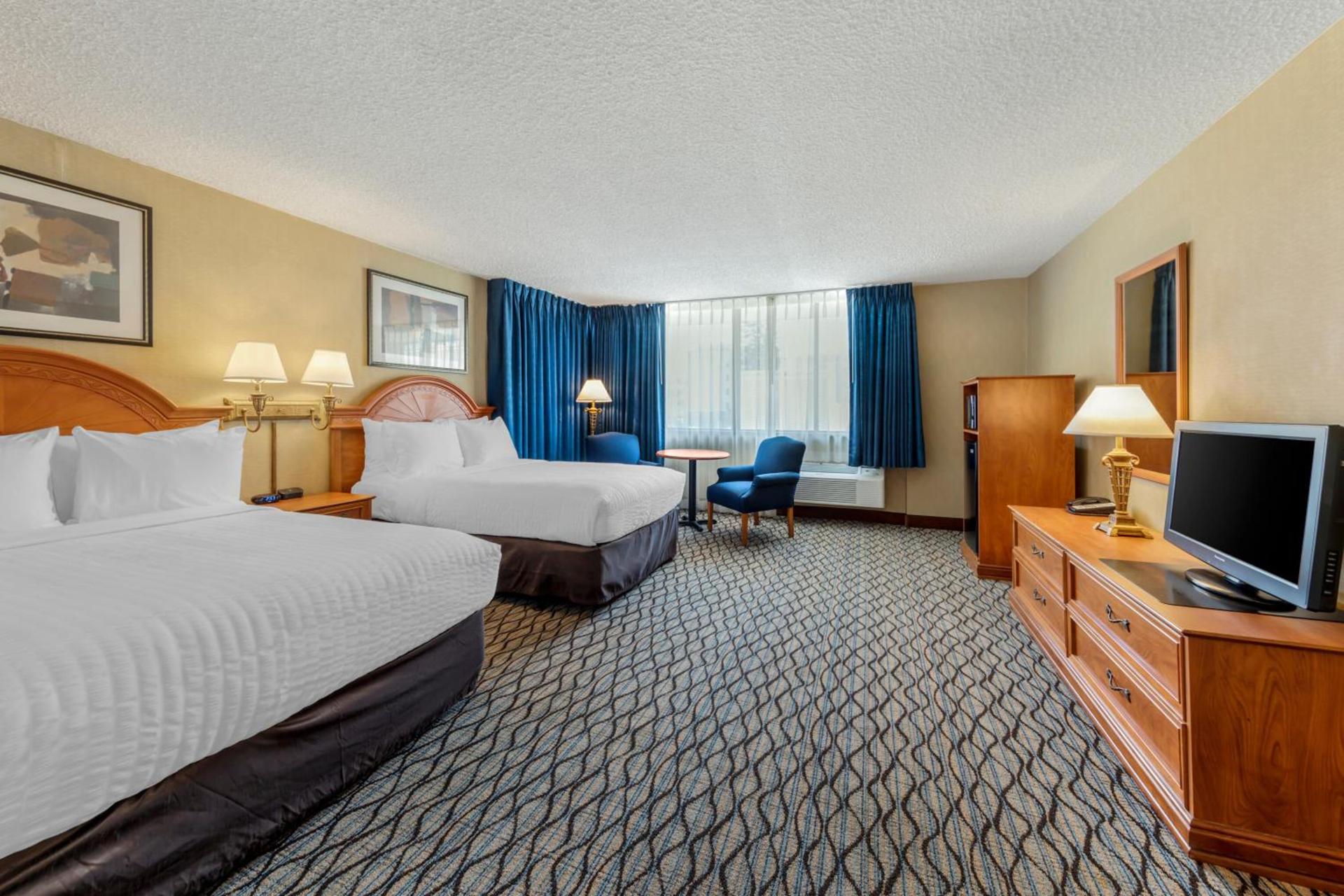 Clarion Hotel Anaheim Resort photo 31