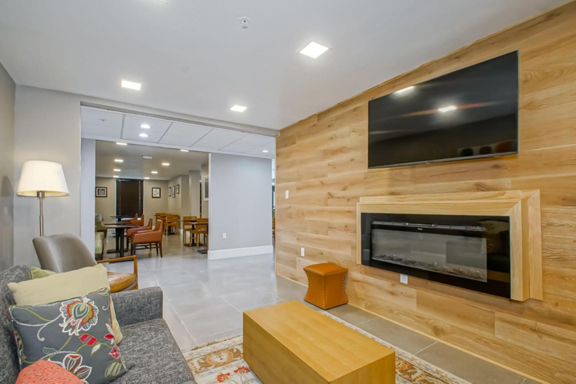 Country Inn & Suites by Radisson, New Orleans I-10 East, LA photo 58